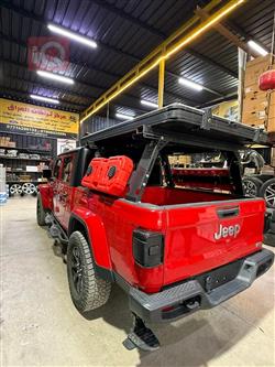 جیپ گلادیەتەر